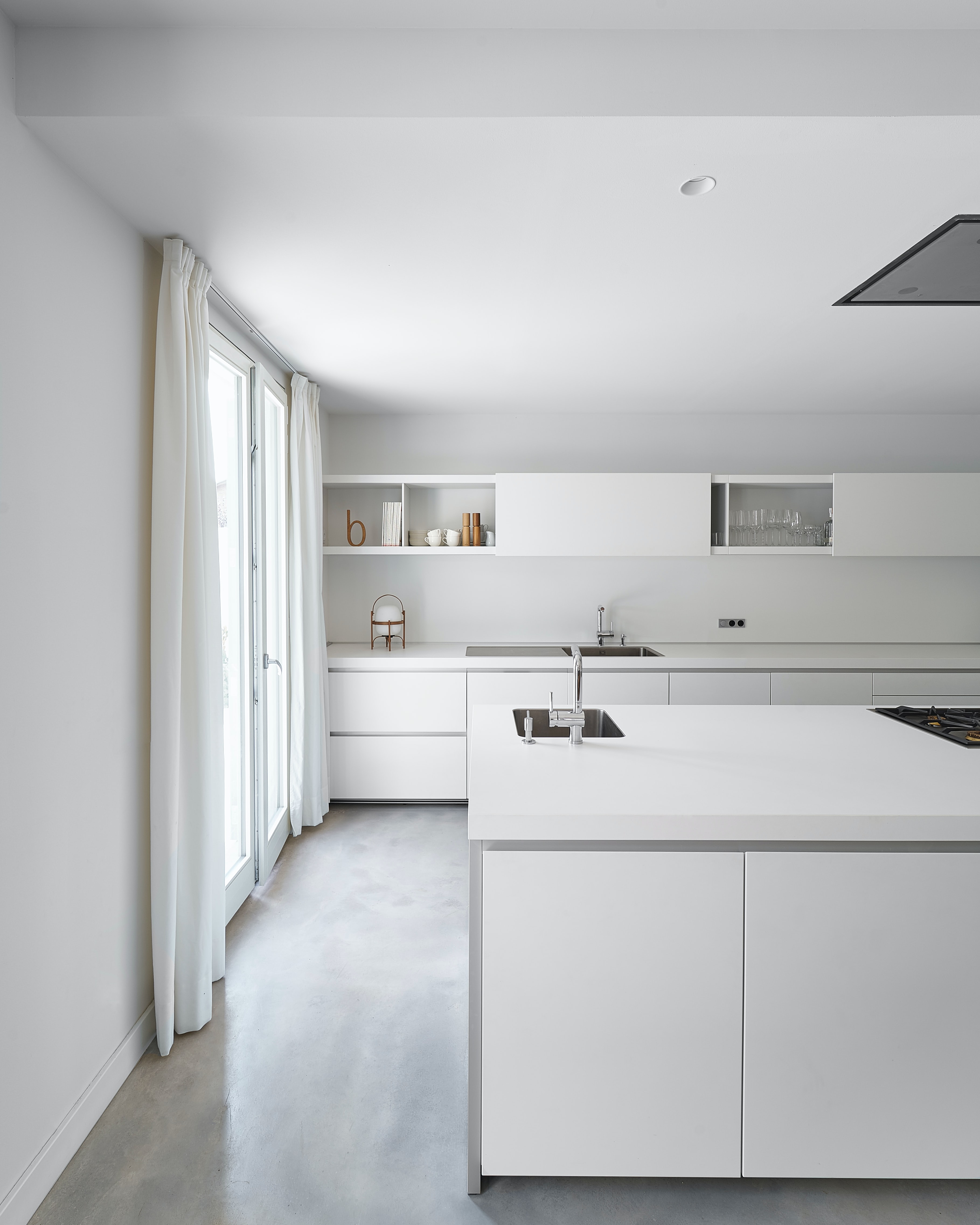 5 quick and easy interior design trends to refresh your space.jpg